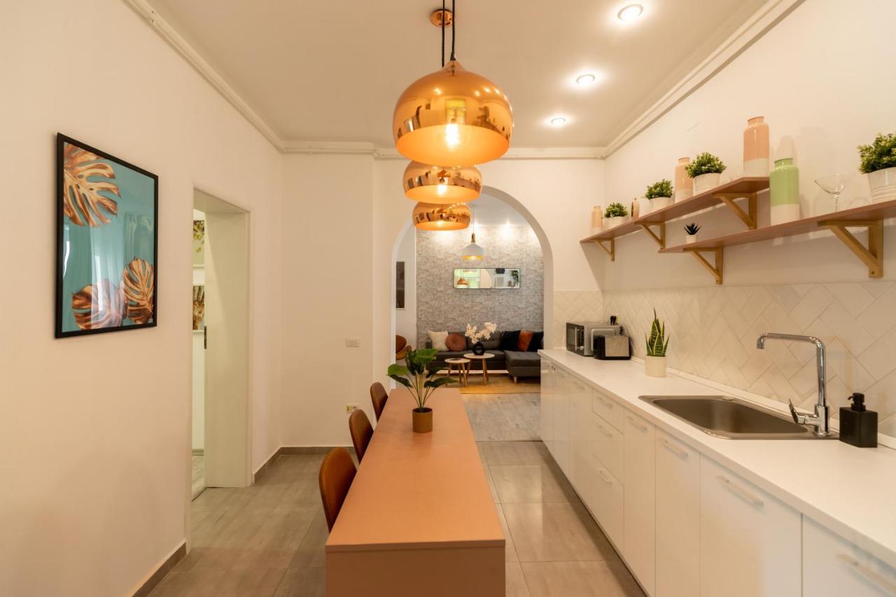 Ideal Stay: Spacious 2Br Apt Near Calea Victoriei Bucarest Exterior foto