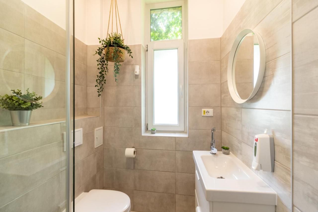 Ideal Stay: Spacious 2Br Apt Near Calea Victoriei Bucarest Exterior foto