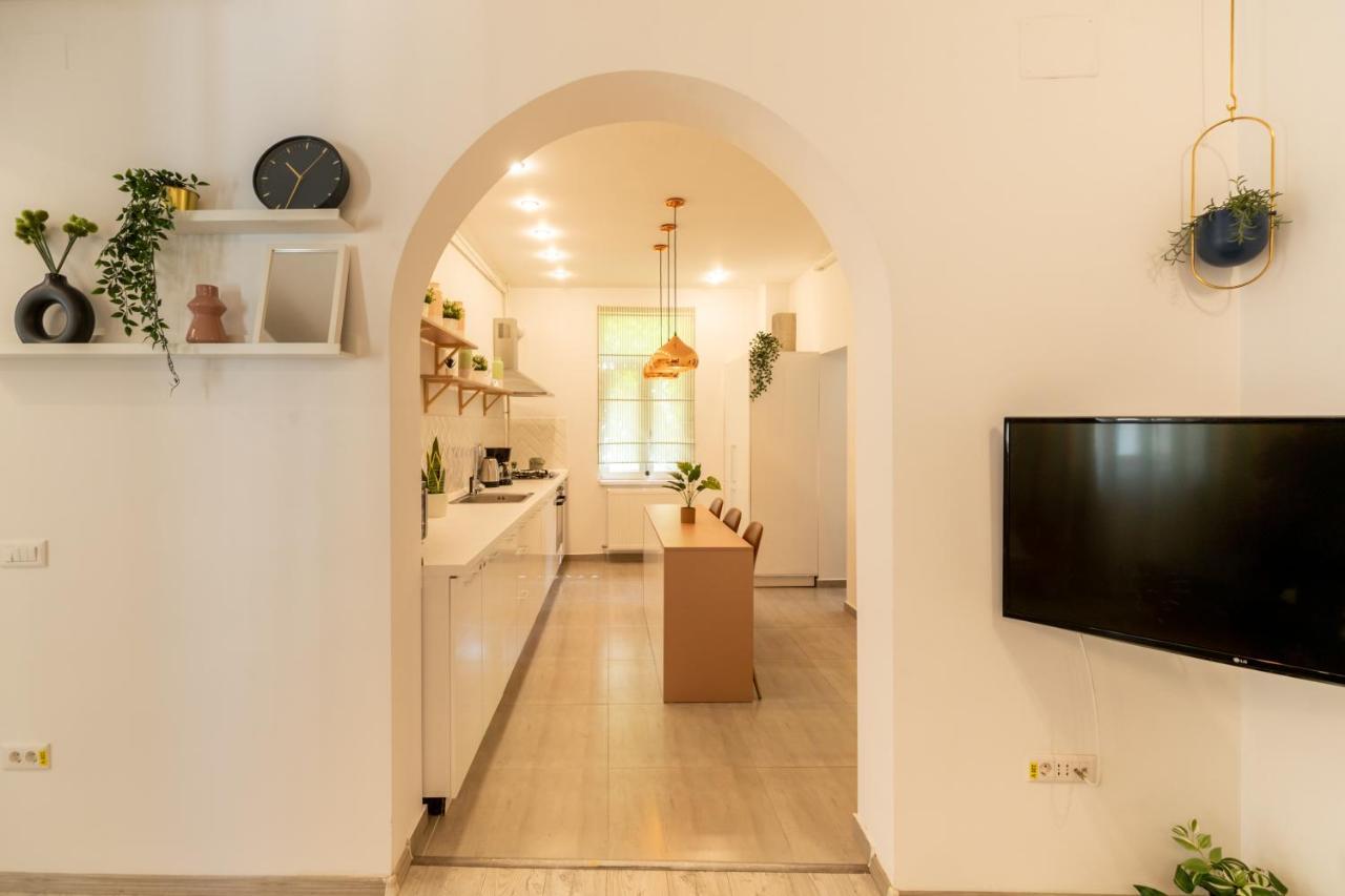 Ideal Stay: Spacious 2Br Apt Near Calea Victoriei Bucarest Exterior foto