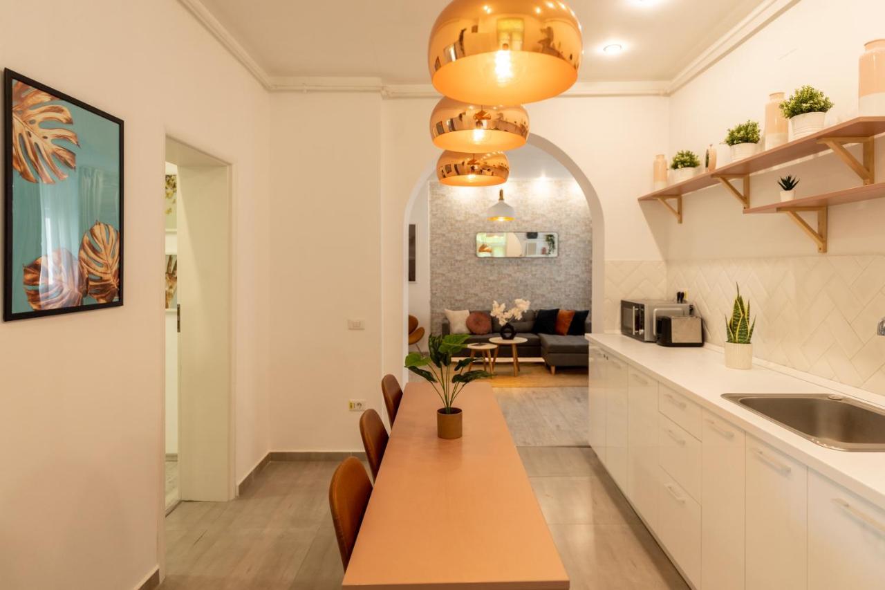 Ideal Stay: Spacious 2Br Apt Near Calea Victoriei Bucarest Exterior foto